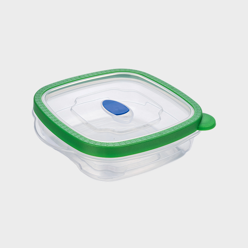 PFB027 710 ml flacher, quadratischer PP-Lebensmittelkonservierungsbehälter mit breitem Boden und belüftetem grünem, umspritztem Deckel